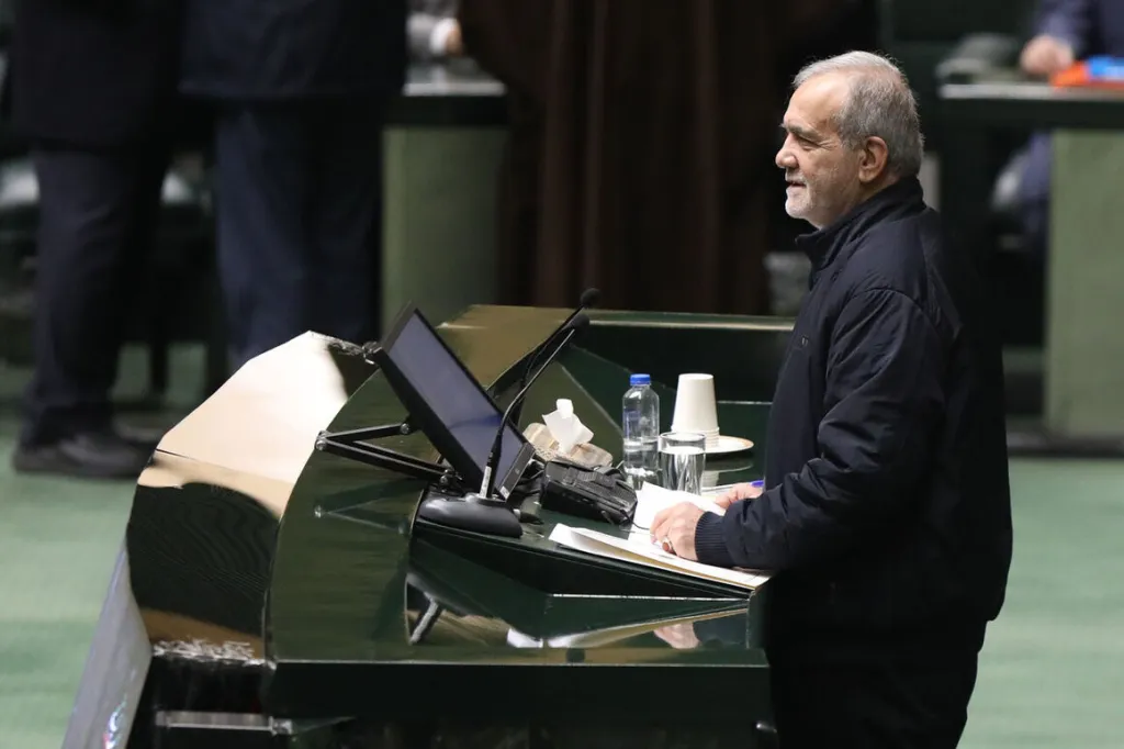 صرفه‌جویی ۱۰ درصدی انرژی، راهکار حل بخشی از مشکلات است