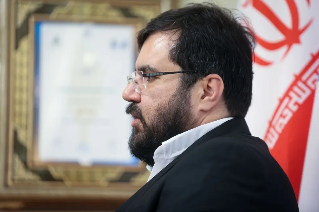 نخبه‌کشی در هلدینگ نفت و گاز پارسیان