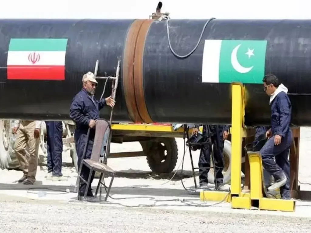 کمیته انرژی پاکستان با ساخت خط لوله گاز تا مرز ایران موافقت کرد