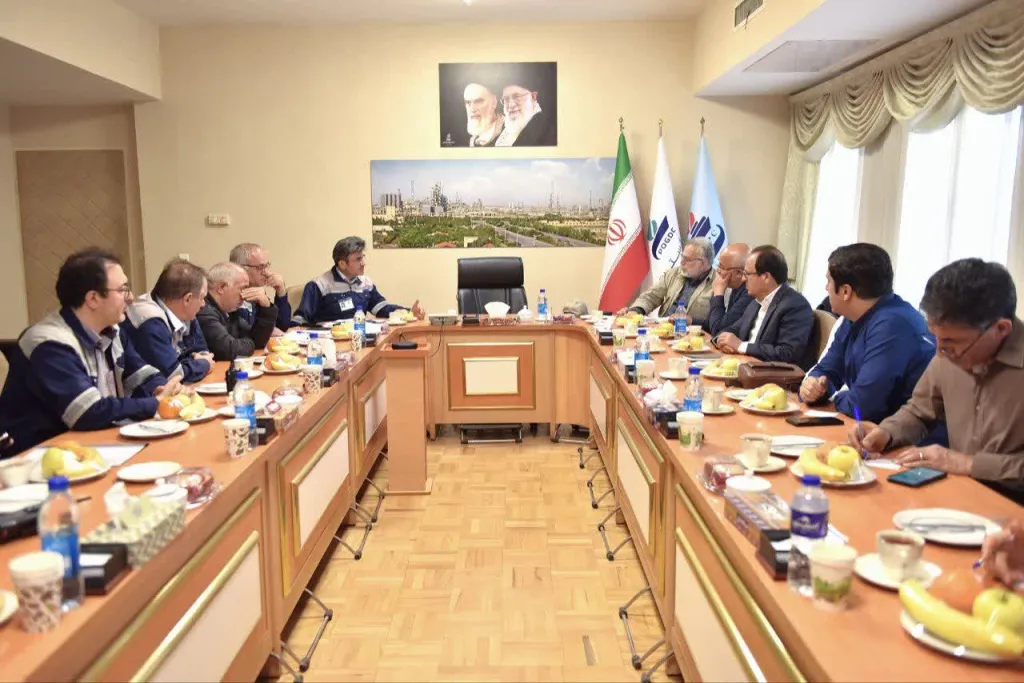 از مدیریت بحران تا بومی‌سازی فناوری؛ محورهای دیدار مدیران پژوهش و فناوری در پتروشیمی تبریز