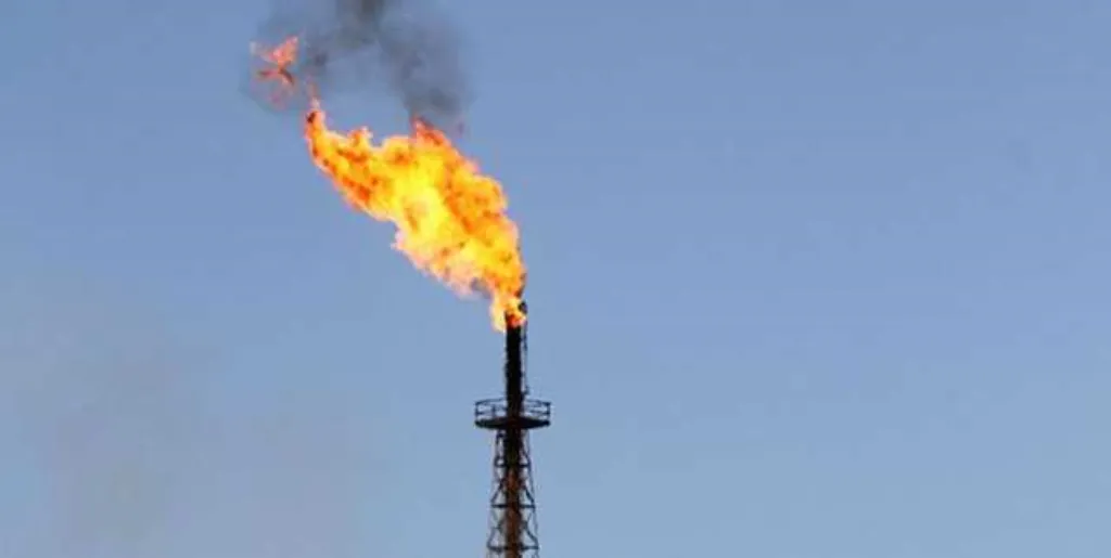 خسارت 34 میلیارد دلاری ایران از سوزاندن گازهای همراه