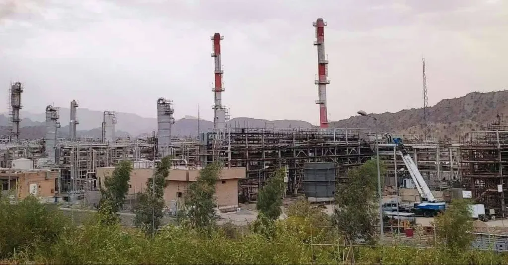 درصدی از درآمد صادرات نفت و گاز به استانهای نفتخیز و گازخیز اختصاص مییابد